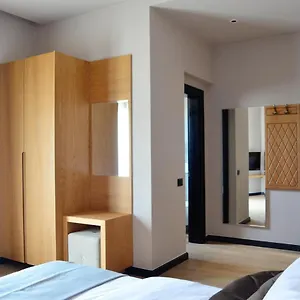 N'peze Hotel