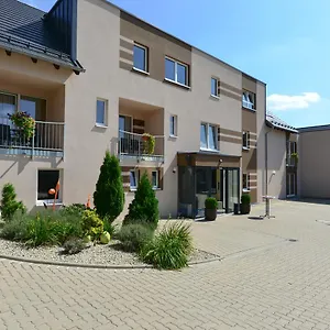 https://schades-wohlfuhlhotel.com-bavaria.com