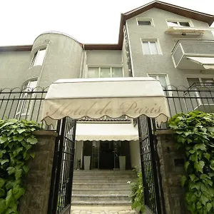 Hotel De Paris ****
