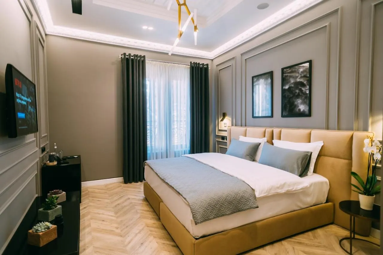 Hotel Stela Center contacts
